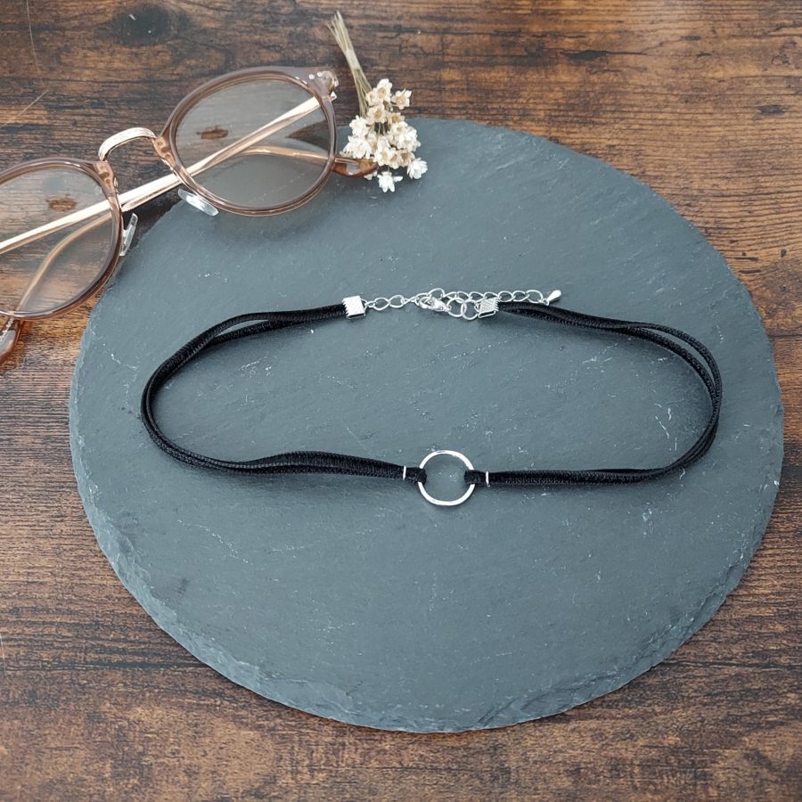 V.ベロアリボン×リングのチョーカー[Photo2]