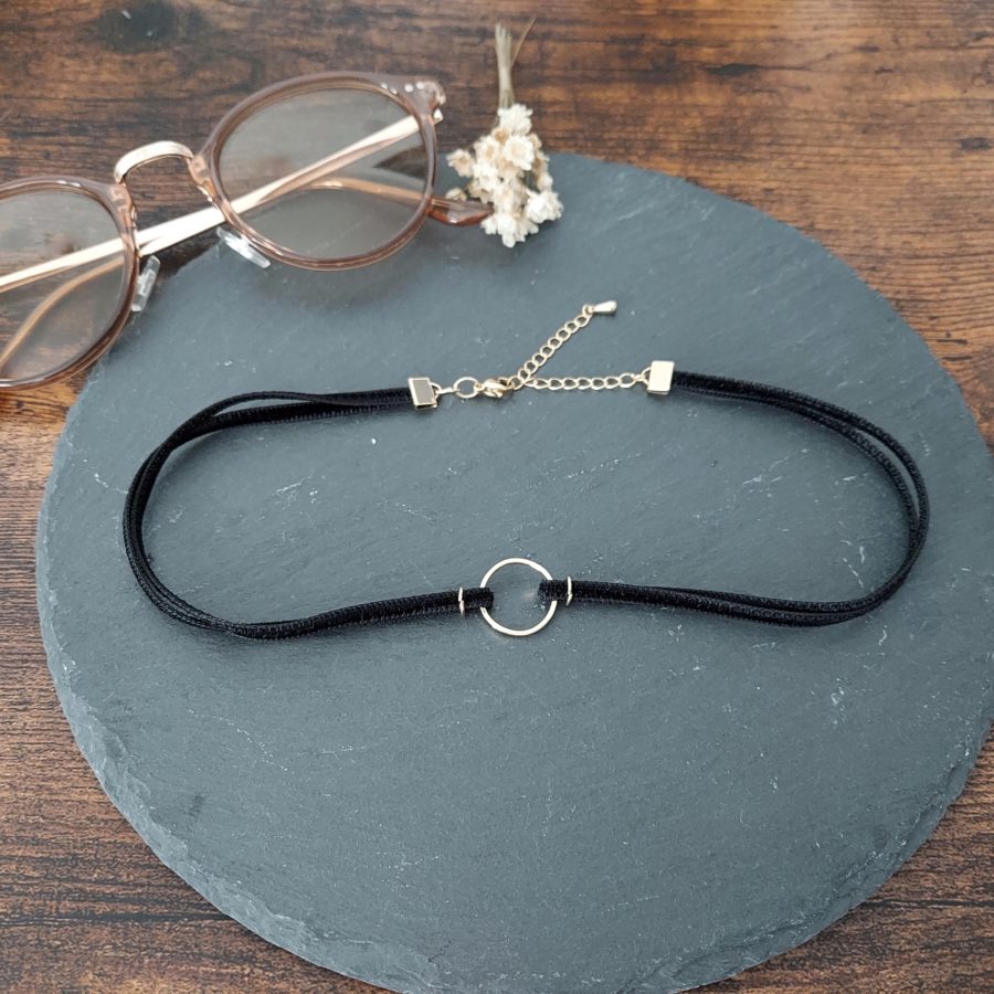 V.ベロアリボン×リングのチョーカー(ゴールド)[Photo2]